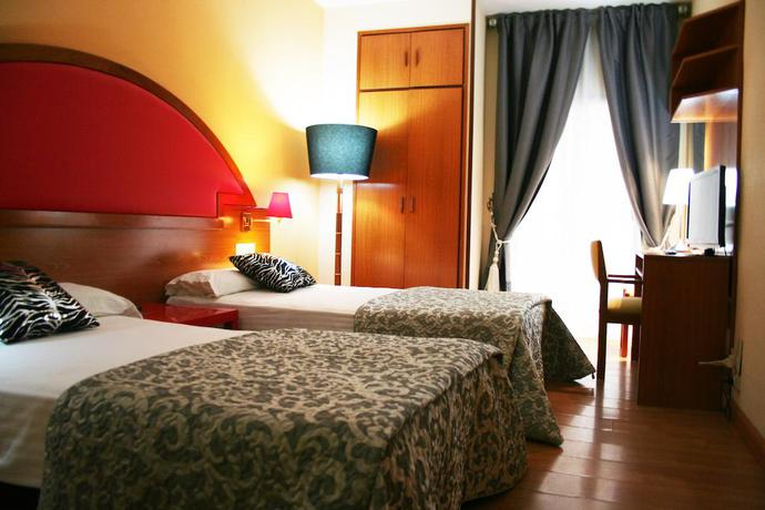 Imagen general del Hotel Don Jaime 54. Foto 10