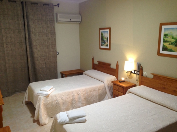 Imagen de la habitación del Hotel Don Juan, Puente de Génave. Foto 11