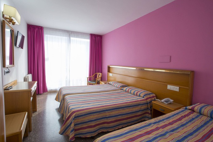 Imagen de la habitación del Hotel Don Juan Tossa. Foto 5