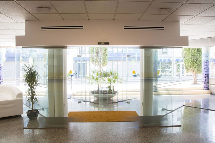 Imagen de los interiores del Hotel Don Juan Tossa. Foto 17