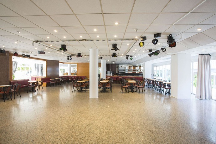 Imagen de los interiores del Hotel Don Juan Tossa. Foto 19