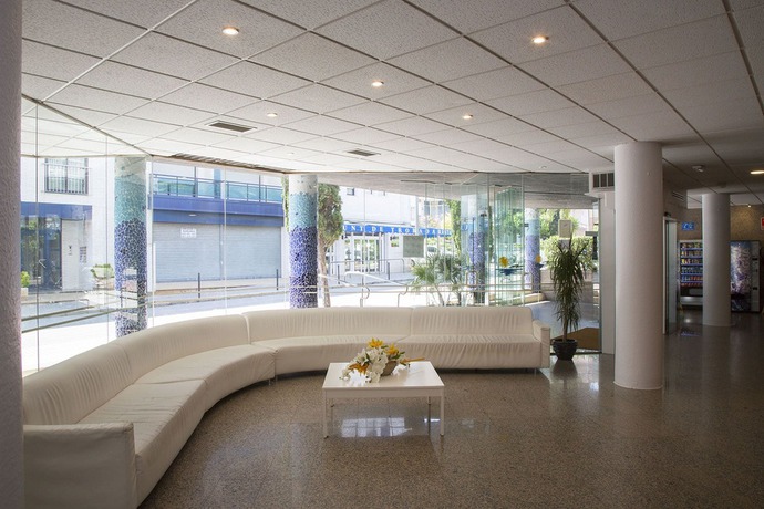 Imagen de los interiores del Hotel Don Juan Tossa. Foto 20