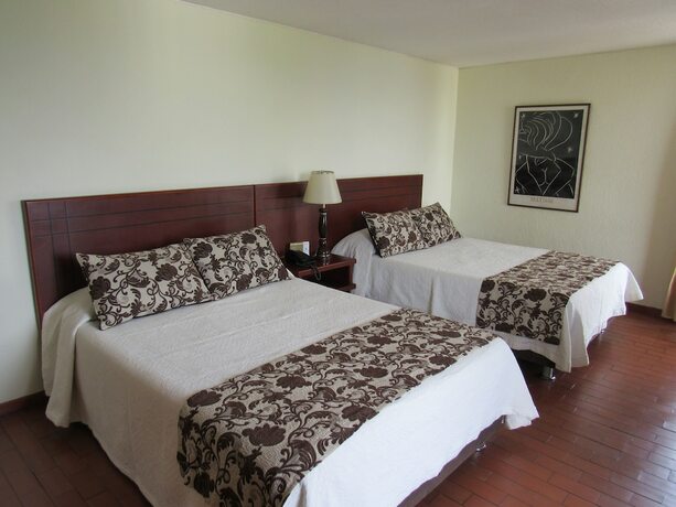 Imagen de la habitación del Hotel Don Lolo. Foto 28