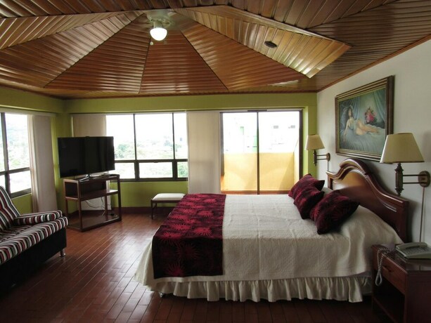 Imagen de la habitación del Hotel Don Lolo. Foto 29