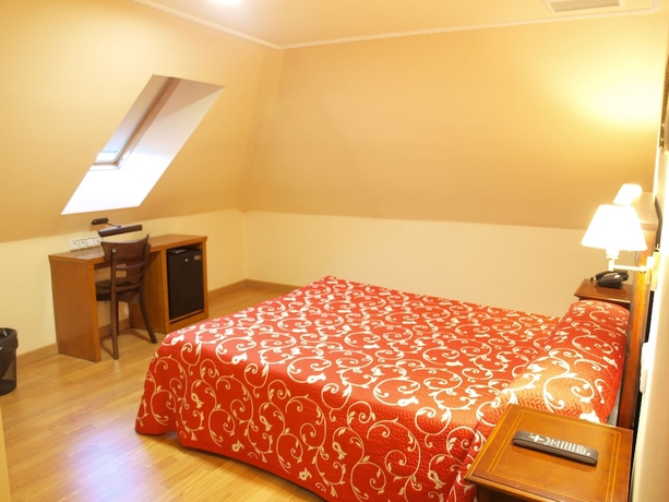 Imagen de la habitación del Hotel Don Luis, Aeropuerto Adolfo Suárez Madrid-Barajas. Foto 4