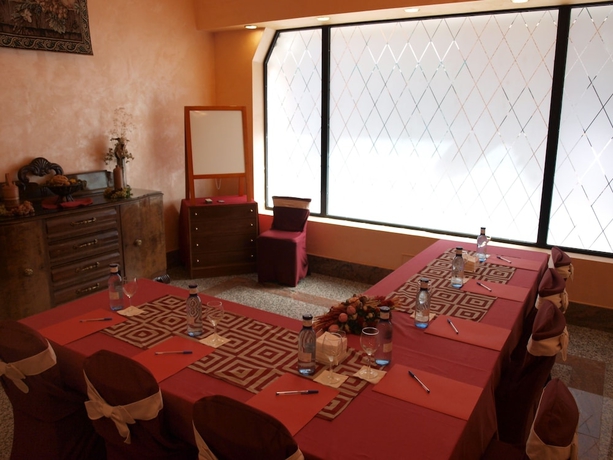 Imagen de los interiores del Hotel Don Luis, Aeropuerto Adolfo Suárez Madrid-Barajas. Foto 12