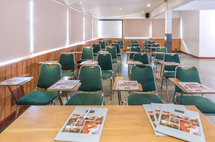 Imagen de los interiores del Hotel Don Luis Puerto Montt. Foto 14