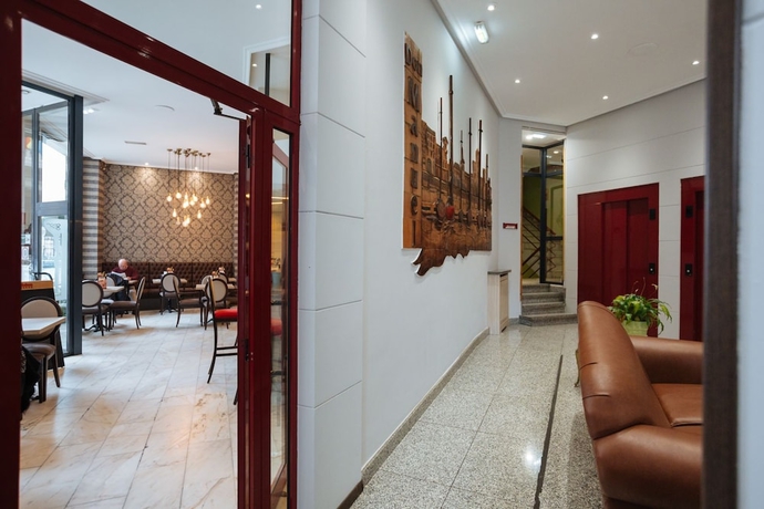 Imagen de los interiores del Hotel Don Manuel. Foto 17