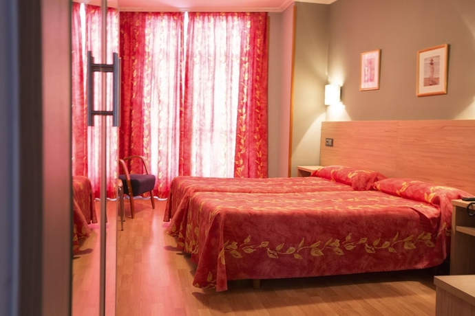 Imagen de la habitación del Hotel Don Manuel. Foto 11