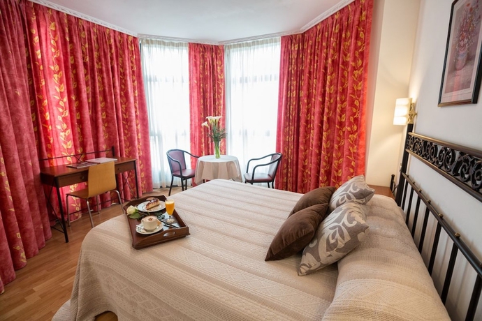 Imagen de la habitación del Hotel Don Manuel. Foto 16