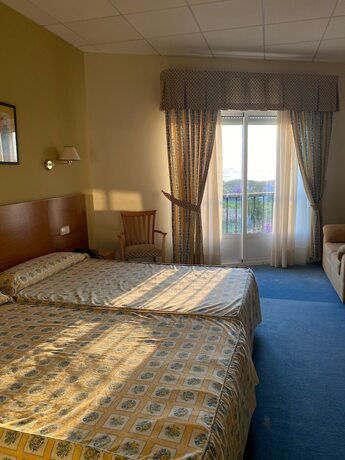 Imagen de la habitación del Hotel Don Mexilón, O Grove. Foto 15