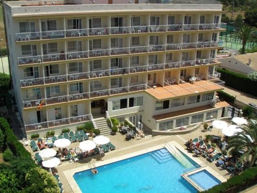 Imagen de los exteriores del Hotel Don Miguel Playa. Foto 6