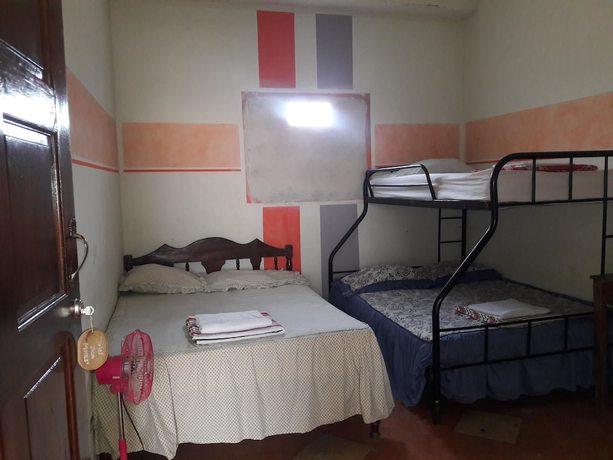 Imagen de la habitación del Hotel Don Moises - Hostel. Foto 9