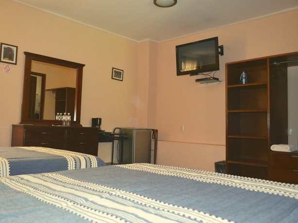 Imagen de la habitación del Hotel Don Nino. Foto 4