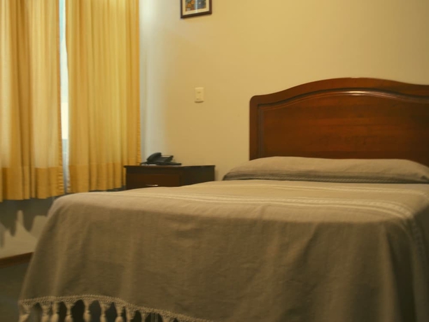 Imagen de la habitación del Hotel Don Nino. Foto 5
