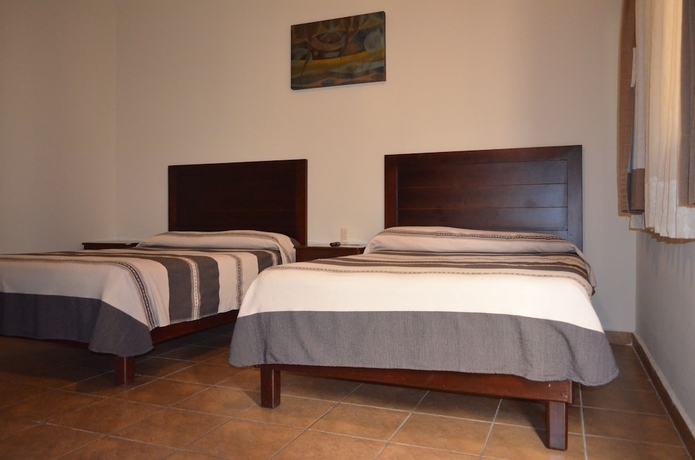 Imagen de la habitación del Hotel Don Nino. Foto 9