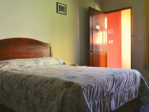 Imagen de la habitación del Hotel Don Nino. Foto 15