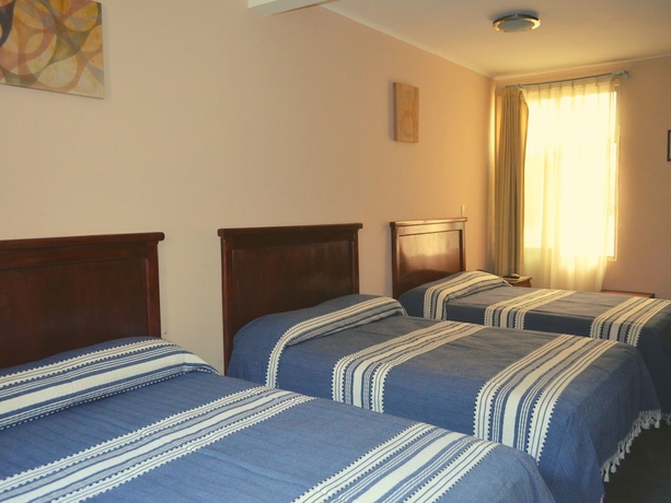 Imagen de la habitación del Hotel Don Nino. Foto 17