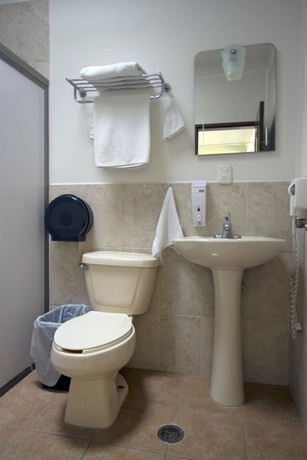 Imagen de la habitación del Hotel Don Nino. Foto 19