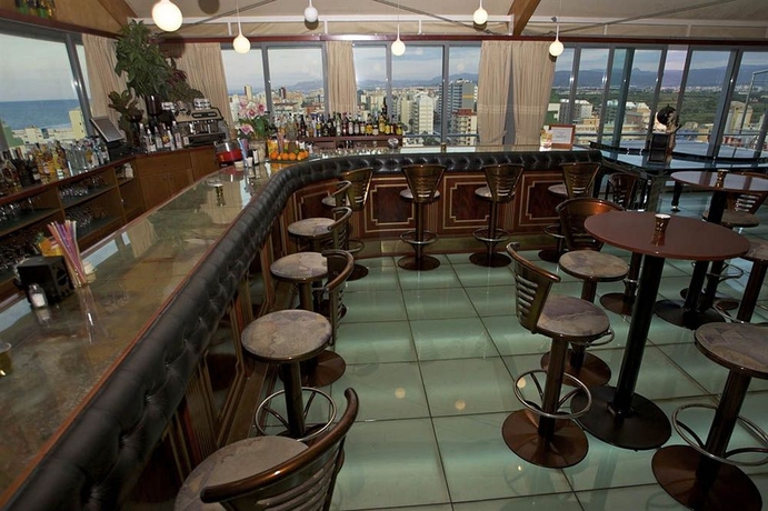 Imagen del bar/restaurante del Hotel Don Pablo, Gandía. Foto 4