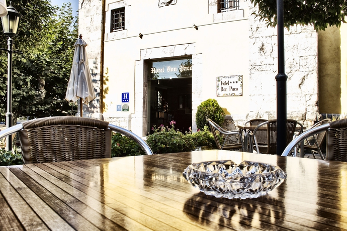 Imagen del bar/restaurante del Hotel Don Paco, Llanes. Foto 2