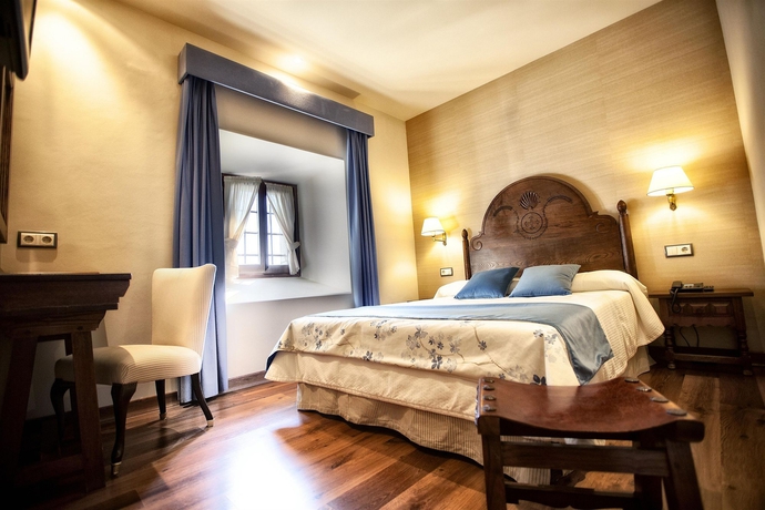 Imagen de la habitación del Hotel Don Paco, Llanes. Foto 10