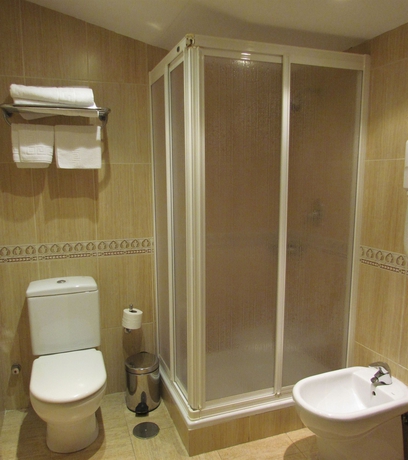 Imagen de la habitación del Hotel Don Paco, Málaga. Foto 6