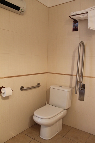 Imagen de la habitación del Hotel Don Paula. Foto 6