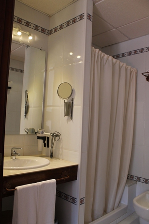 Imagen de la habitación del Hotel Don Paula. Foto 9