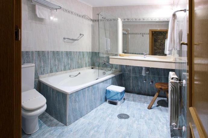 Imagen de la habitación del Hotel Don Pedro, Avil&eacute;s. Foto 7