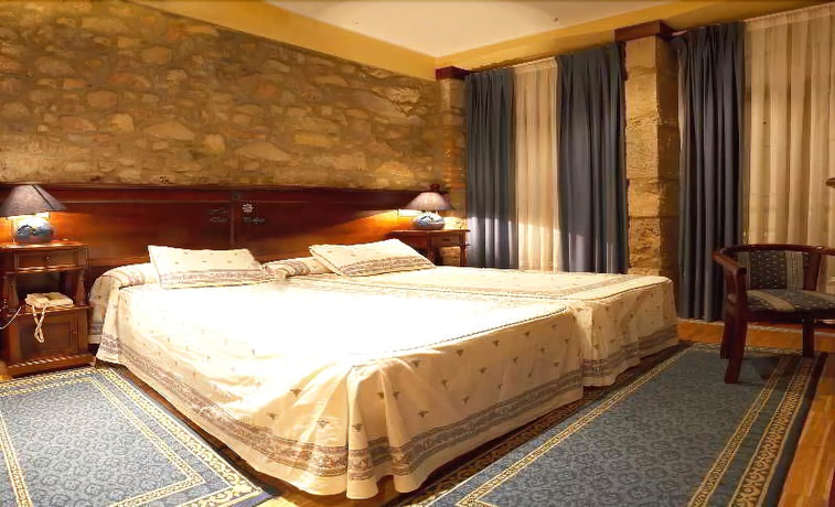 Imagen de la habitación del Hotel Don Pedro, Aviles. Foto 6