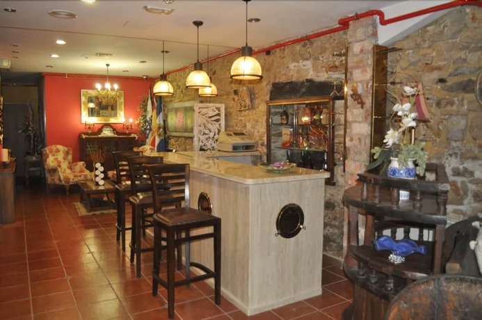 Imagen del bar/restaurante del Hotel Don Pedro, Aviles. Foto 4