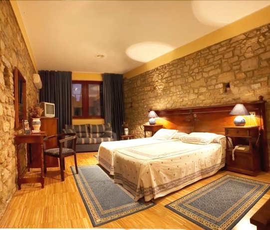 Imagen de la habitación del Hotel Don Pedro, Aviles. Foto 10