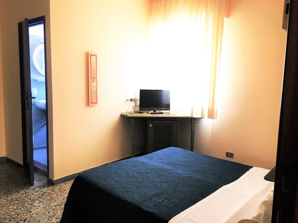 Imagen de la habitación del Hotel Don Pedro, PORTOSCUSO. Foto 9