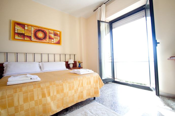 Imagen de la habitación del Hotel Don Pedro, PORTOSCUSO. Foto 11