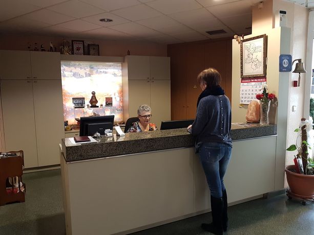 Imagen de los interiores del Hotel Don Pelayo. Foto 19