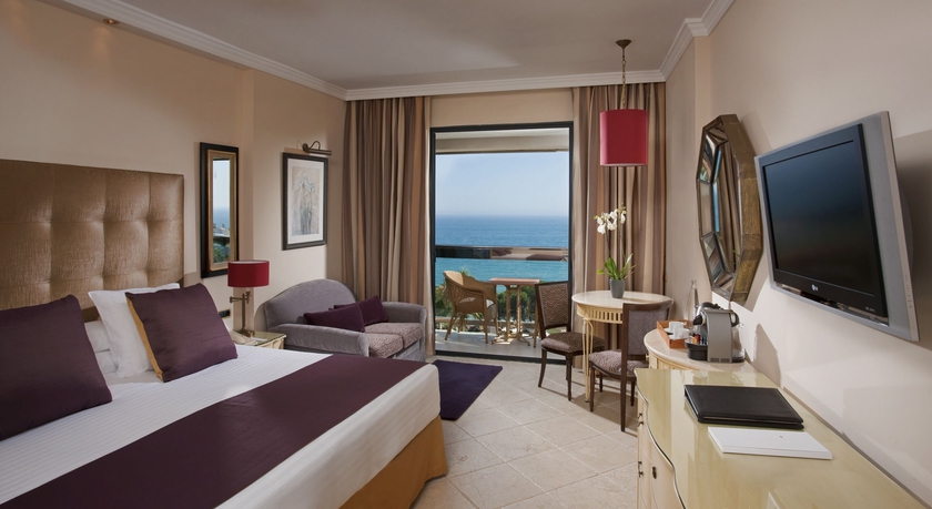 Imagen de la habitación del Hotel Don Pepe Gran Meliá. Foto 10