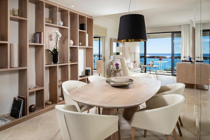 Imagen de la habitación del Hotel Don Pepe Gran Meliá. Foto 14