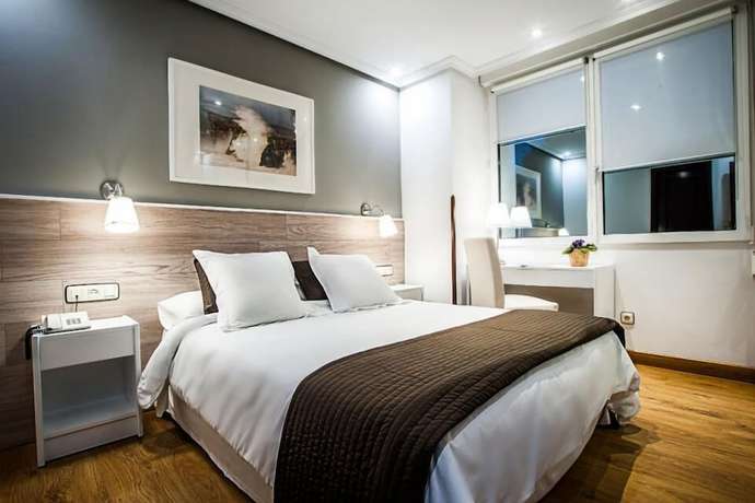 Imagen de la habitación del Hotel Don Pepe Ría. Foto 4