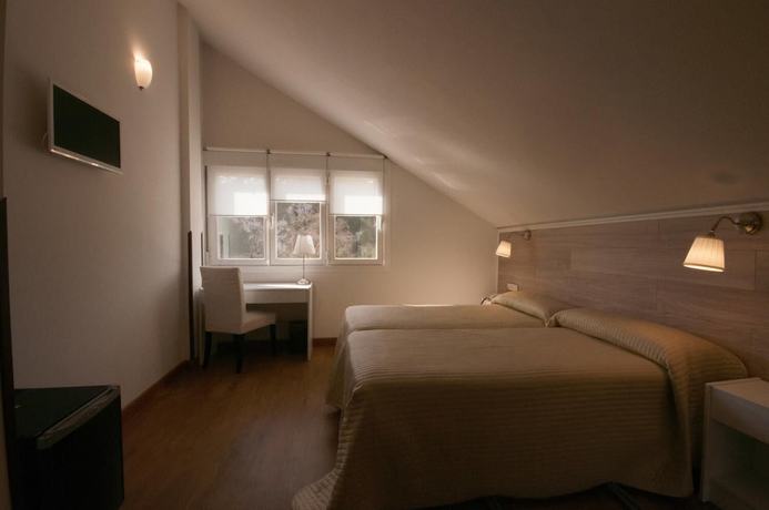 Imagen de la habitación del Hotel Don Pepe Ría. Foto 9