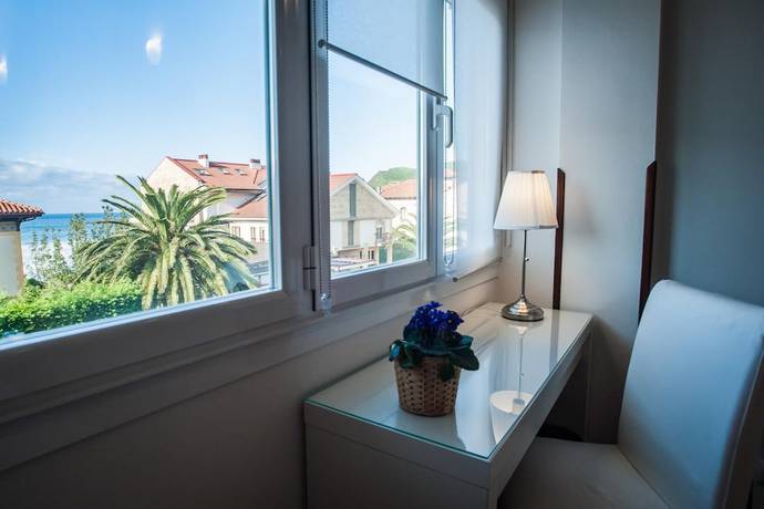 Imagen de la habitación del Hotel Don Pepe Ría. Foto 13