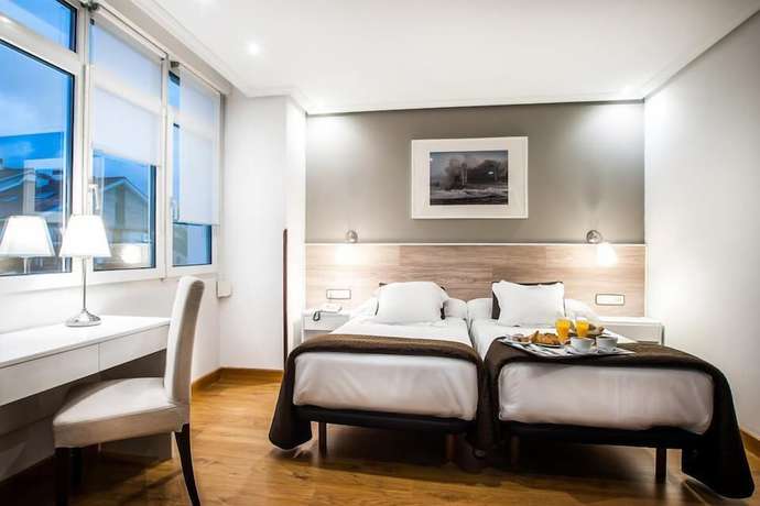 Imagen de la habitación del Hotel Don Pepe Ría. Foto 16