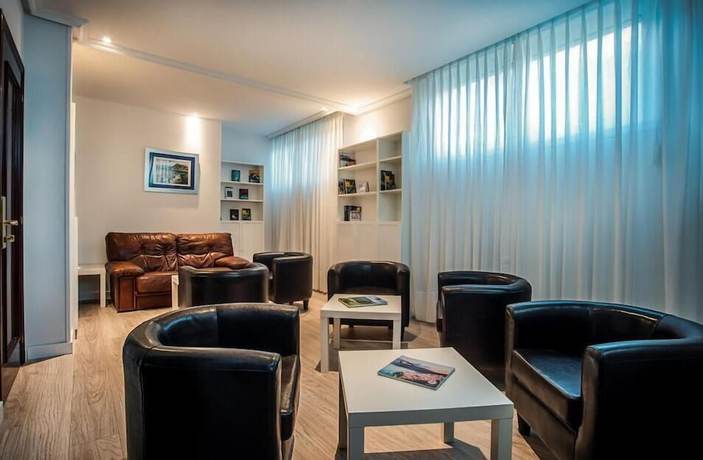 Imagen de los interiores del Hotel Don Pepe Ría. Foto 20