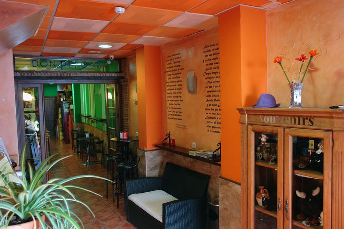 Imagen de los interiores del Hotel Don Pero. Foto 9