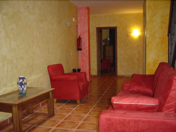 Imagen de los interiores del Hotel Don Pero. Foto 10