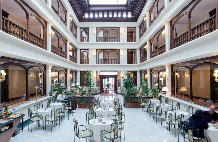 Imagen del bar/restaurante del Hotel Don Pio. Foto 3