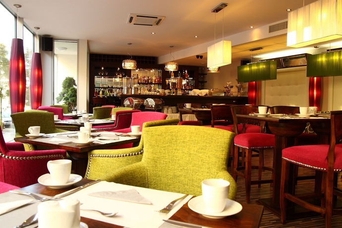 Imagen del bar/restaurante del Hotel Don Prestige Residence, Poznań. Foto 2