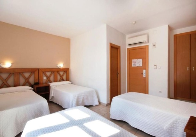 Imagen de la habitación del Hotel Don Sam. Foto 6