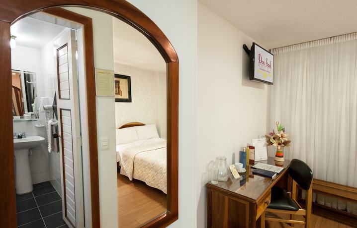 Imagen de la habitación del Hotel Don Saul. Foto 11