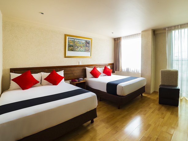 Imagen de la habitación del Hotel Don Simon. Foto 5